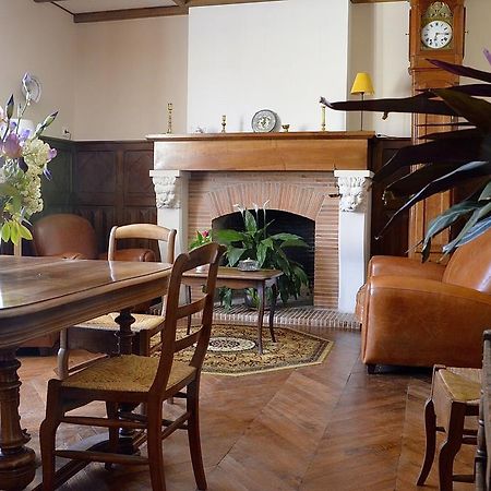 Le Vieux Noyer Bed and Breakfast Saint-Maurice-de-Tavernole Εξωτερικό φωτογραφία